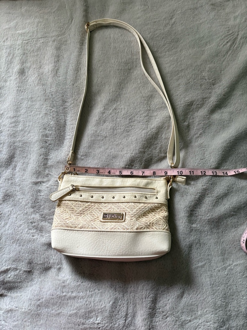 Stone Mountain Accessories Cream and Beige Crossbody Bag